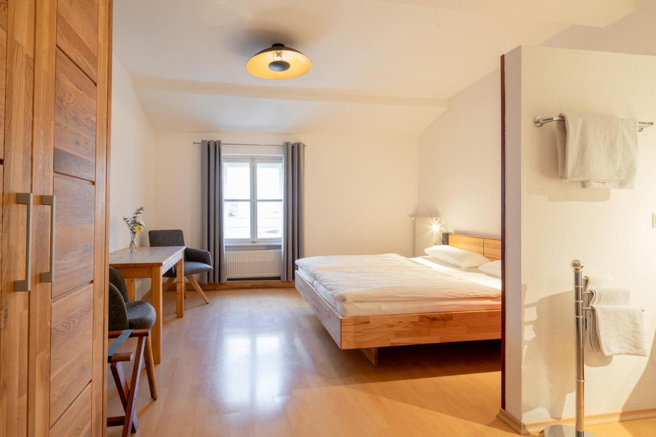 Pension Goldenes Schiff Pasov Pokoj fotografie